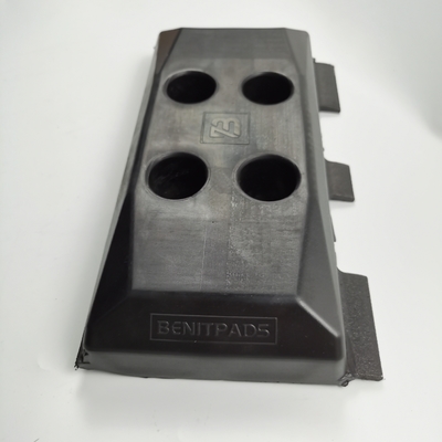 300 χιλιοστών Μαύρο καουτσούκ για την επιφάνεια βελονισμού