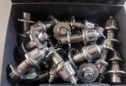 Τελευταία BNT6-22 Φρεατοσυλλέκτη 2493524 Φρεατοσυλλέκτη σταθερό στο νερό 6-22 Φρεατοσυλλέκτη Δόντια για οδικά ανταλλακτικά μηχανών φρεατισμού