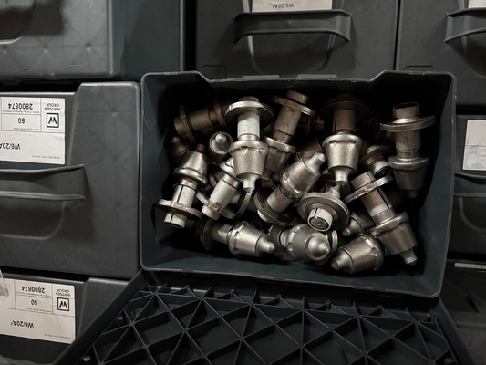 2493524 Ασφαλτοτρίχωμα W6-20 Τρίχωμα για οδική αλεξίστρα