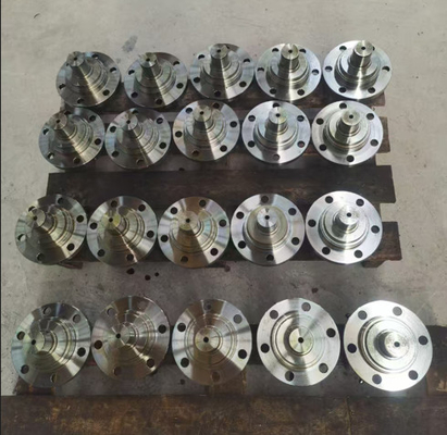 P8820DL Εναλλακτικά εξαρτήματα πλακόστρωτης πλακοστρώματος Σπειροειδής μεταφορέας Μεσοδιάμεσος άξονας περιστρεφόμενος διαχωριστής Μεσοδιάμεσος άξονας VOE12766358