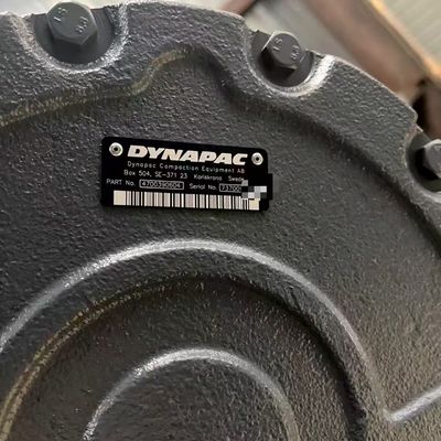 CC524 /CC624 κινητήρας μειωτήρας 4700390604/390604 κιβώτιο ταχυτήτων για  οδική ρολό μηχανή